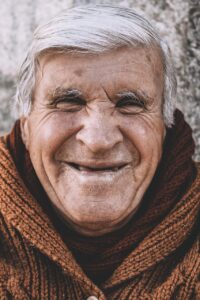 白髪ケアに最適なヘナの男性向け使い方例は？