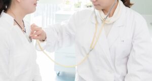 白髪ケアで早染めを実現する5分時短テクニックは？