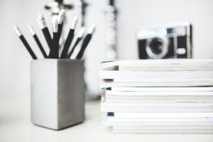 白髪ケアにおける学校の厳しい規則への対応方法は？