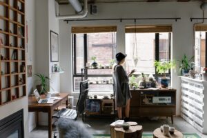 白髪ケアをしながらグレイヘアに移行する段階的な方法は？
