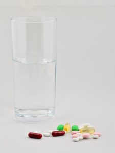 白髪ケアが急に増えたときに考えられる病気とは心配すべき？