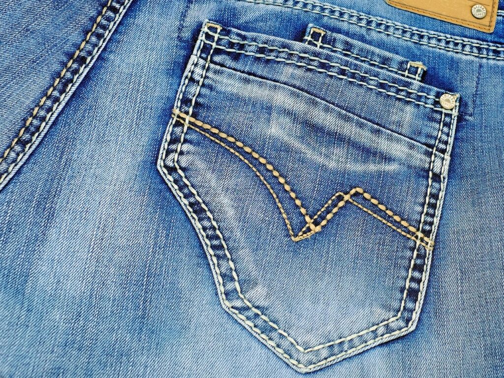 白髪ケアに最適な洗い流さないトリートメントの相性は？