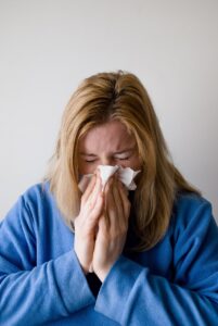 白髪ケアを始める前に知っておきたい、アレルギー既往がある人の注意点は？